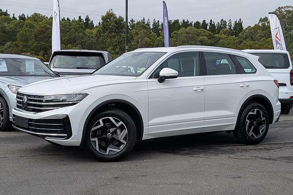 2026 Volkswagen Touareg 170TDI RC