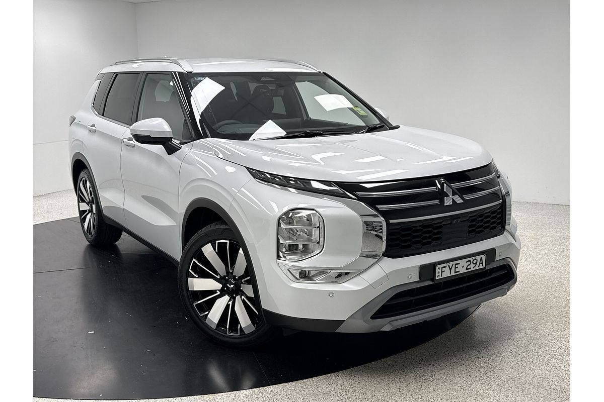 2025 Mitsubishi Outlander Aspire ZM