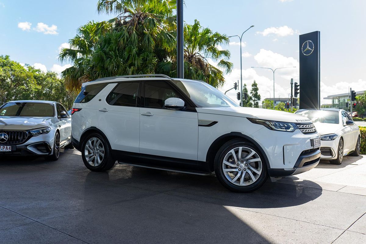 2017 Land Rover Discovery TD6 HSE Luxury Series 5