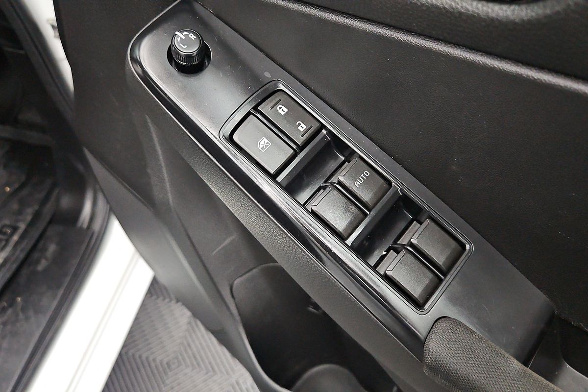 2022 Isuzu D-MAX SX 4X4