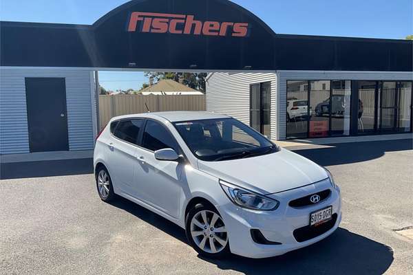 2017 Hyundai Accent Sport RB6