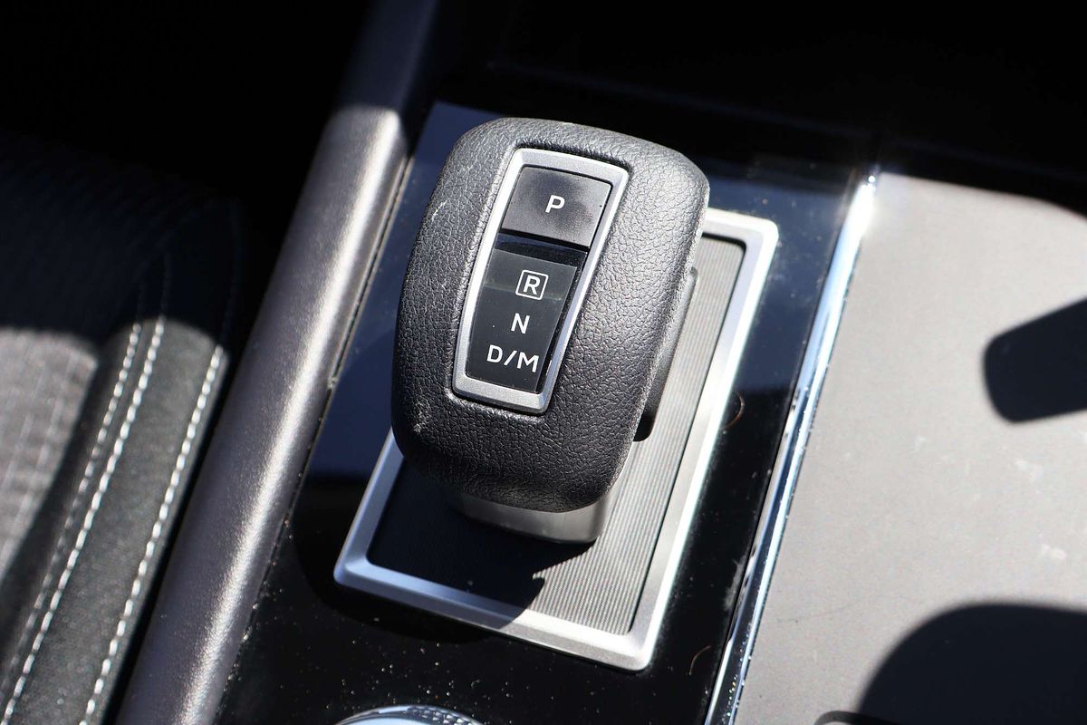 2024 Mitsubishi Outlander ES ZM