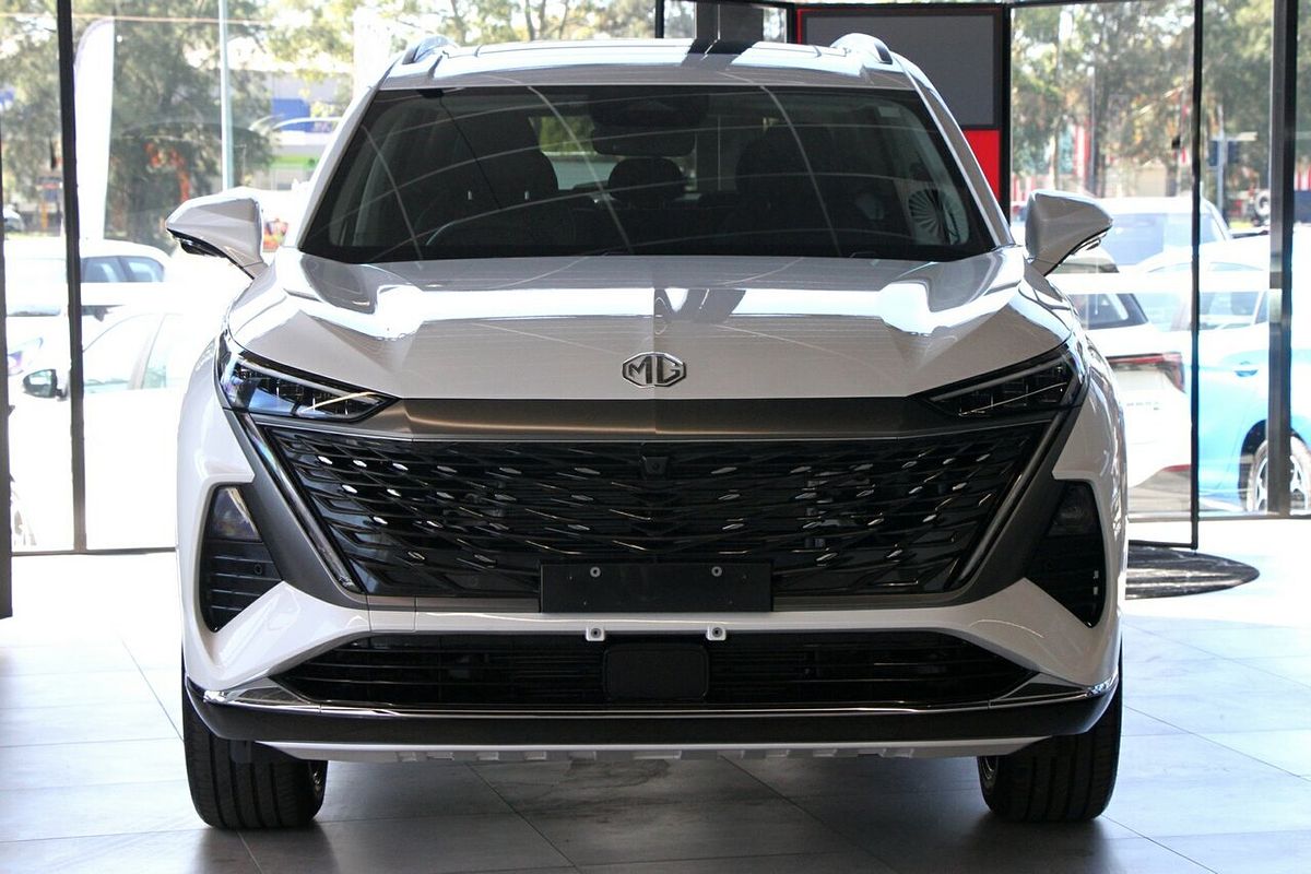 2025 MG QS Essence IS31