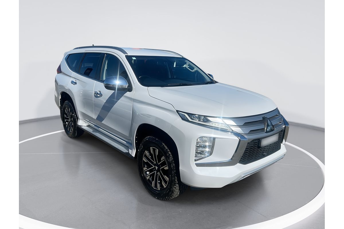 2022 Mitsubishi Pajero Sport GLS QF