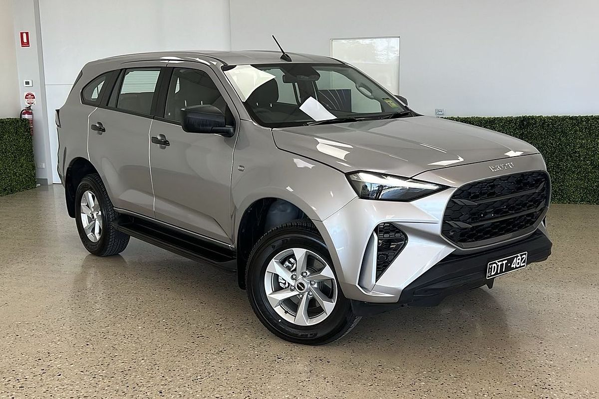 2025 Isuzu MU-X LS-M