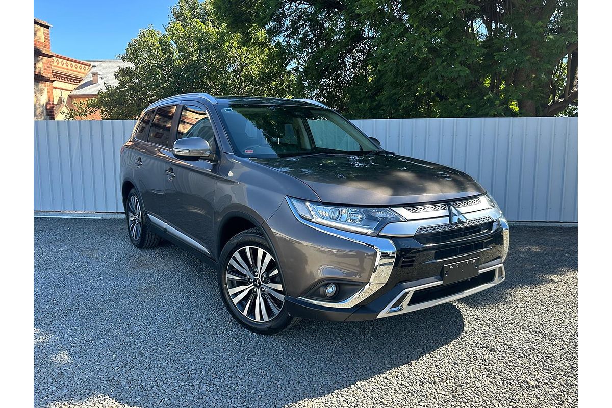 2020 Mitsubishi Outlander LS ZL