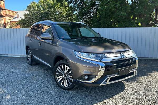 2020 Mitsubishi Outlander LS ZL