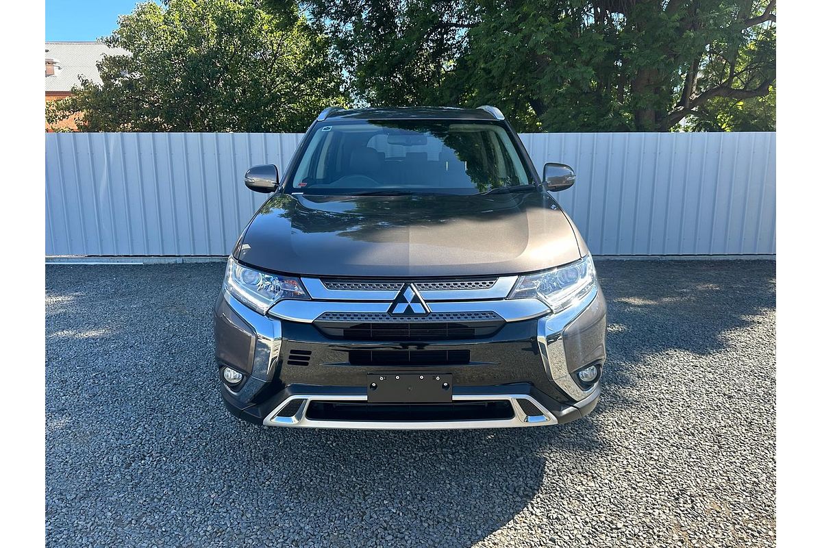 2020 Mitsubishi Outlander LS ZL