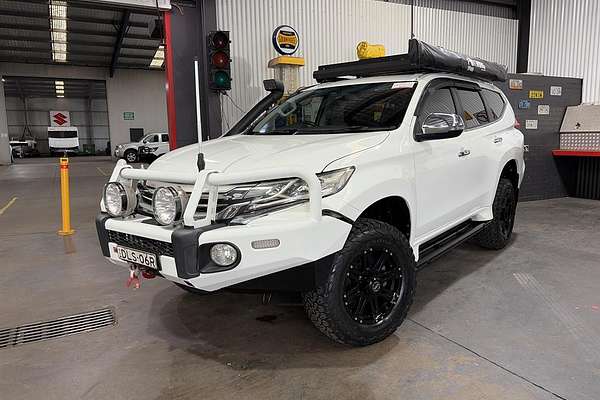 2016 Mitsubishi Pajero Sport GLS (4x4) QE