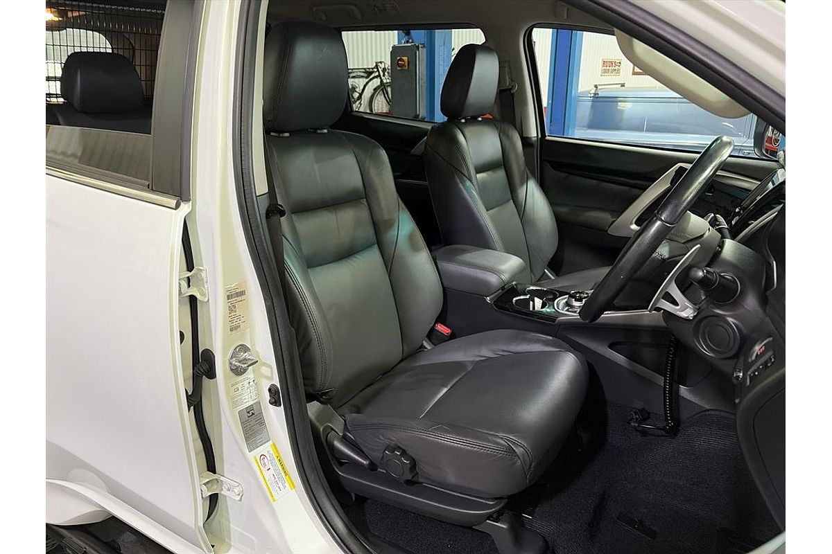 2016 Mitsubishi Pajero Sport GLS (4x4) QE