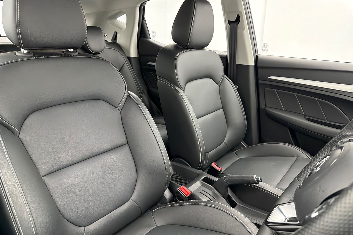 2024 MG ZS Excite AZS1