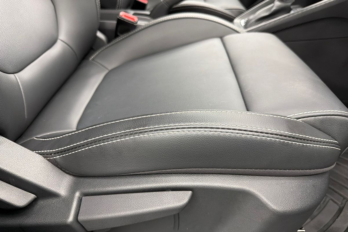 2024 MG ZS Excite AZS1