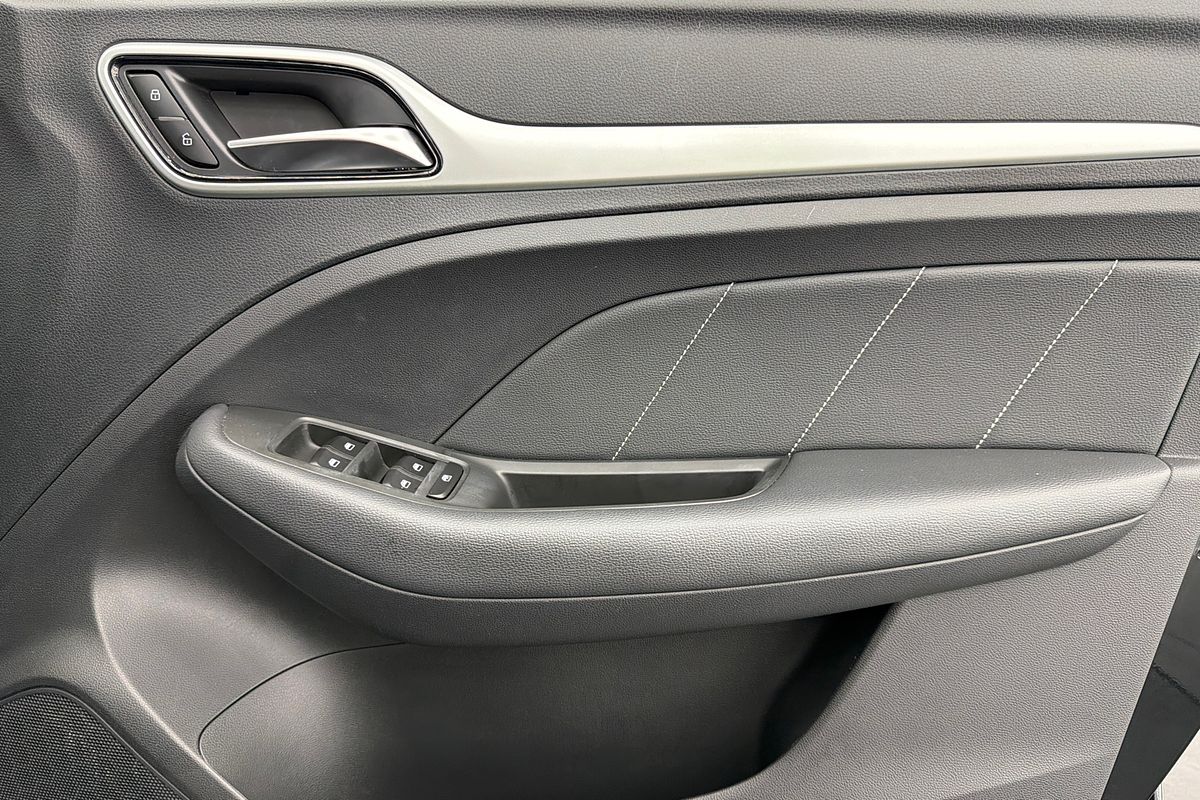 2020 MG ZS Excite AZS1