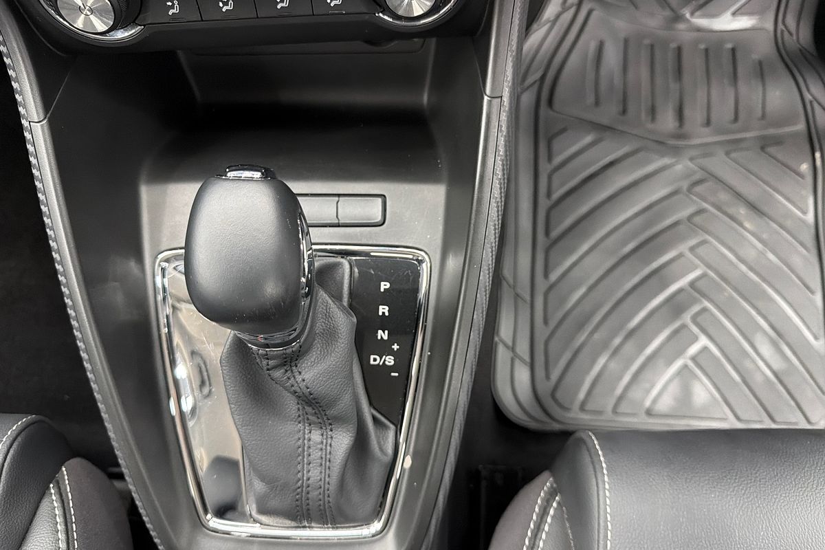 2024 MG ZS Excite AZS1