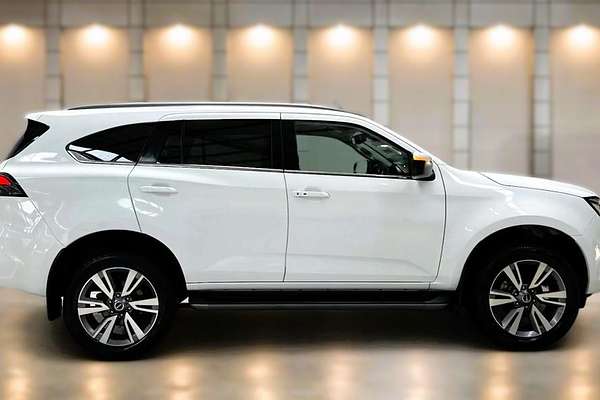 2023 Isuzu MU-X LS-T