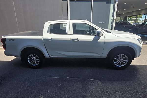 2021 Isuzu D-MAX LS-M 4X4 thumb-2
