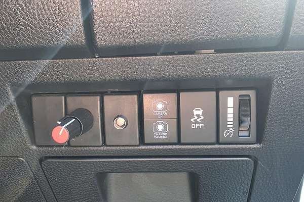 2021 Isuzu D-MAX LS-M 4X4 thumb-5