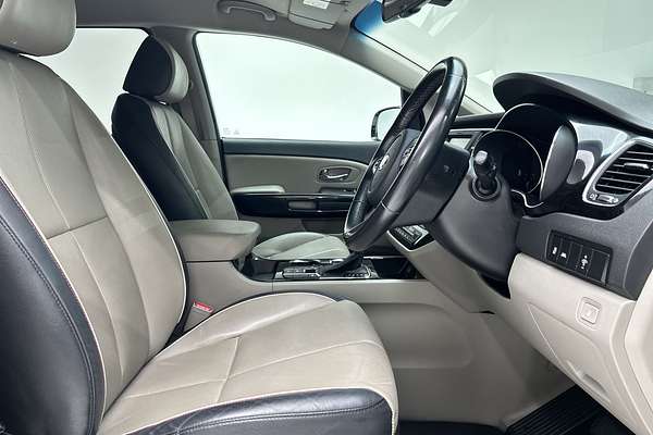 2018 Kia Carnival SLi YP thumb-12