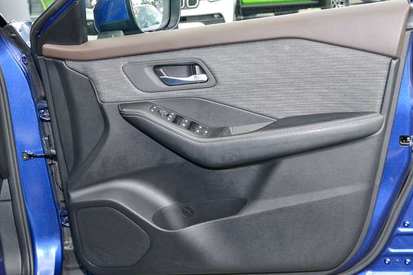 2024 Nissan X-TRAIL ST T33 thumb-15