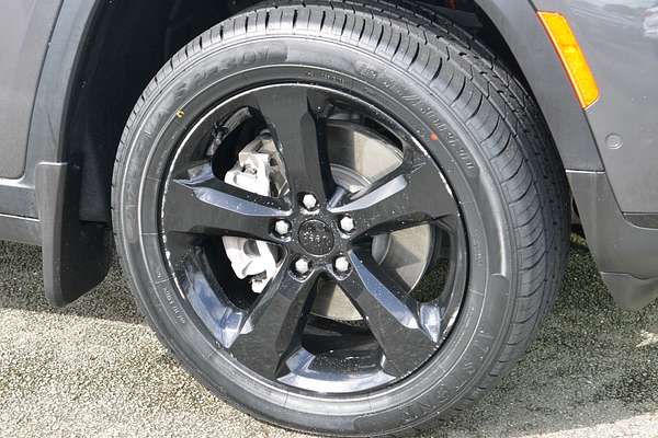 2022 Jeep Grand Cherokee L Night Eagle WL thumb-3