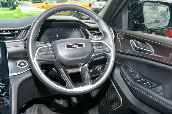 2022 Jeep Grand Cherokee L Night Eagle WL thumb-17