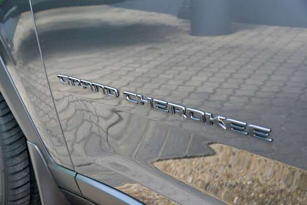 2022 Jeep Grand Cherokee L Night Eagle WL thumb-20