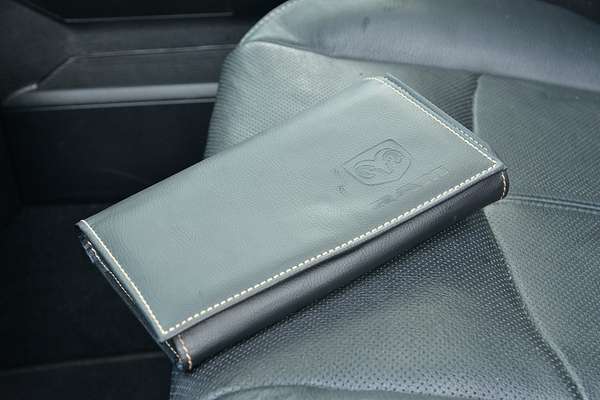 2019 RAM 1500 Laramie DS 4X4 SWB thumb-21