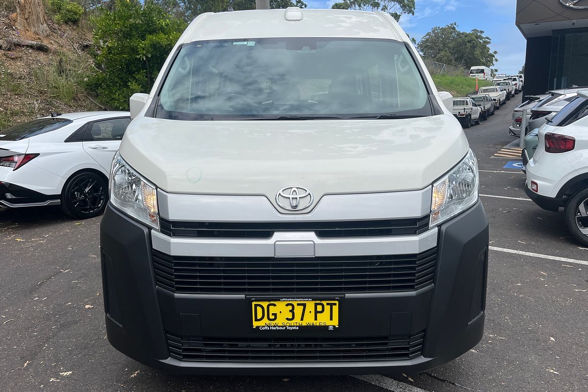 2023 Toyota Hiace Commuter GDH322R ELWB High Roof