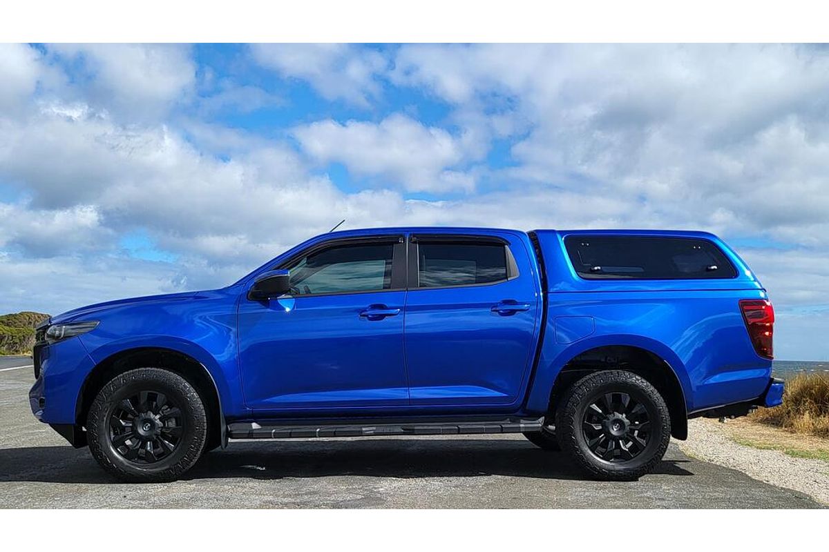 Mazda BT-50 H 6AUTO 3.0L DUAL CAB PICKUP XT 4X4 Mazda BT-50 H 6AUTO 3.0L DUAL CAB PICKUP XT 4X4