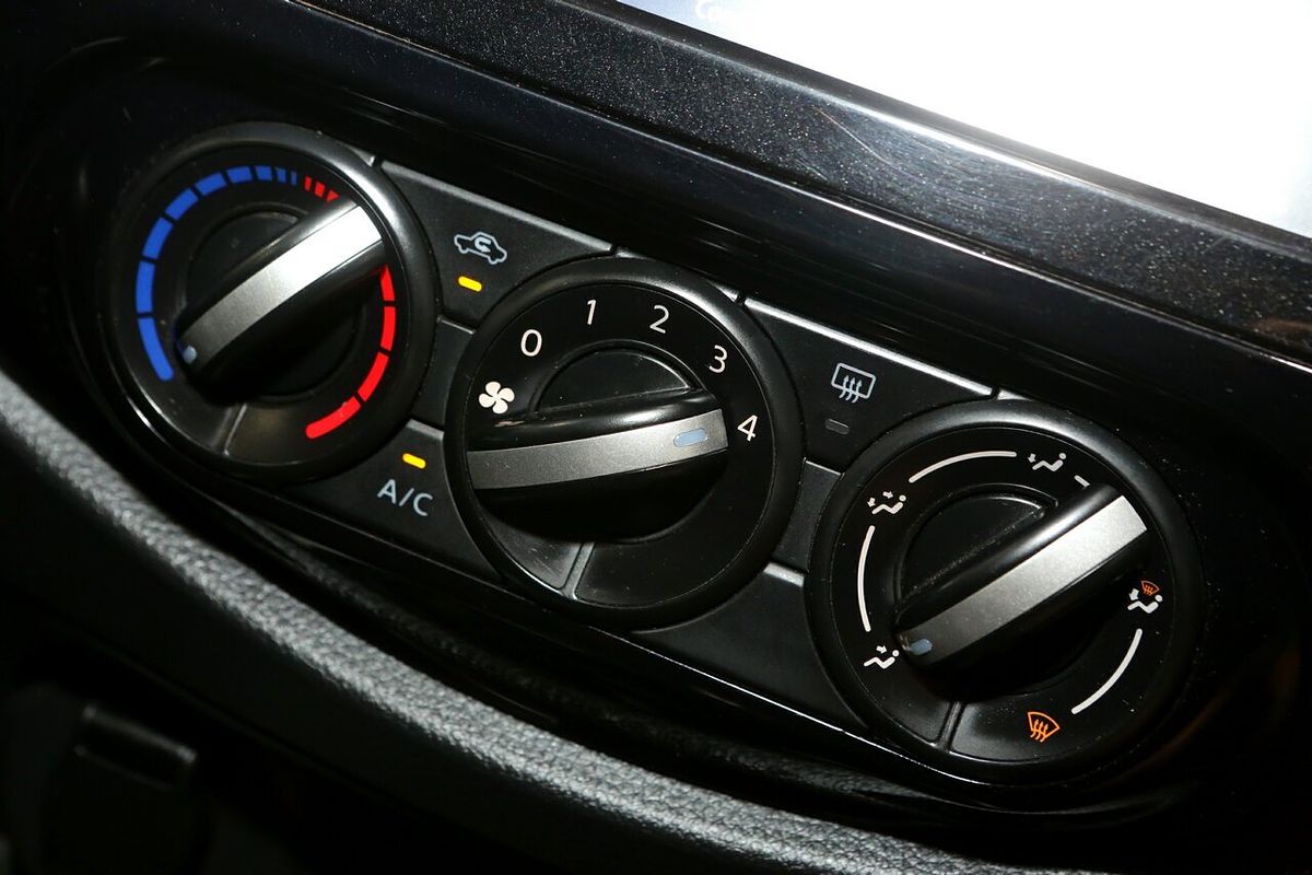 2021 Nissan Navara SL D23 4X4