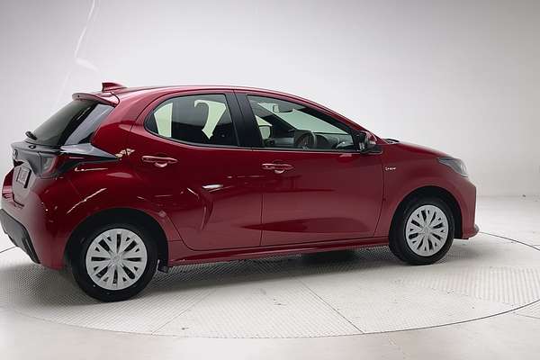 2024 Toyota Yaris Ascent Sport MXPA10R thumb-2