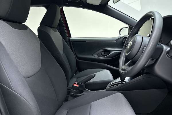2024 Toyota Yaris Ascent Sport MXPA10R thumb-12