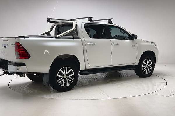 2017 Toyota Hilux SR5 GUN126R 4X4 thumb-2