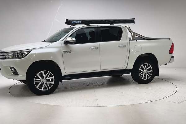 2017 Toyota Hilux SR5 GUN126R 4X4 thumb-6