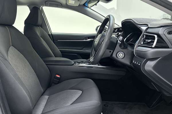 2020 Toyota Camry Ascent ASV70R thumb-12