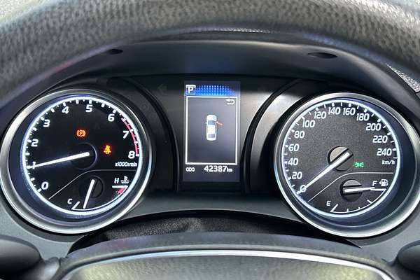 2020 Toyota Camry Ascent ASV70R thumb-13