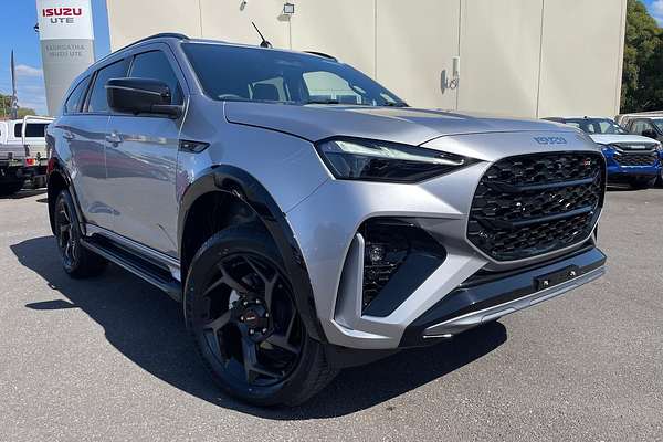 2025 Isuzu MU-X X-TERRAIN