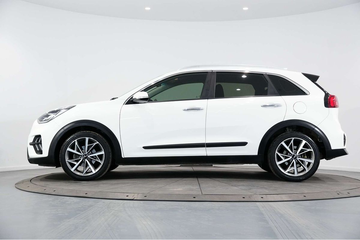 2021 Kia Niro Hybrid Sport DE