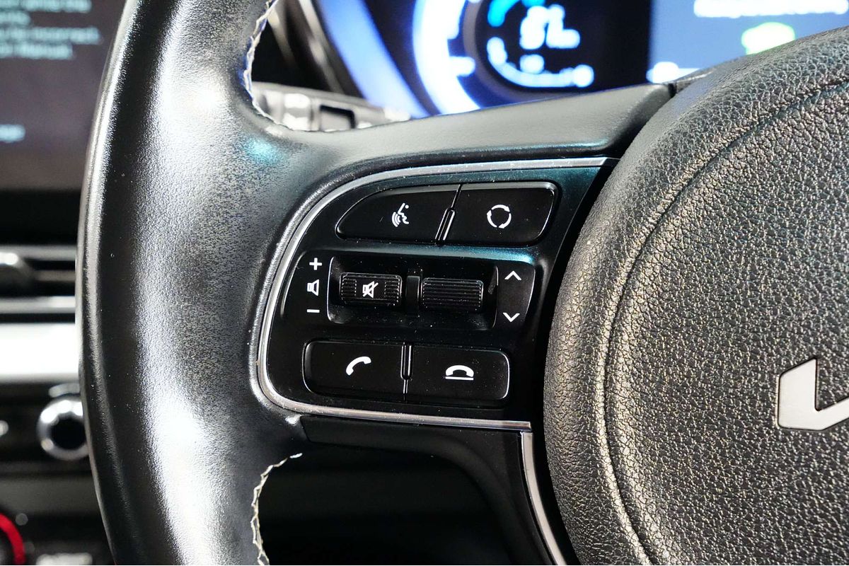 2021 Kia Niro Hybrid Sport DE