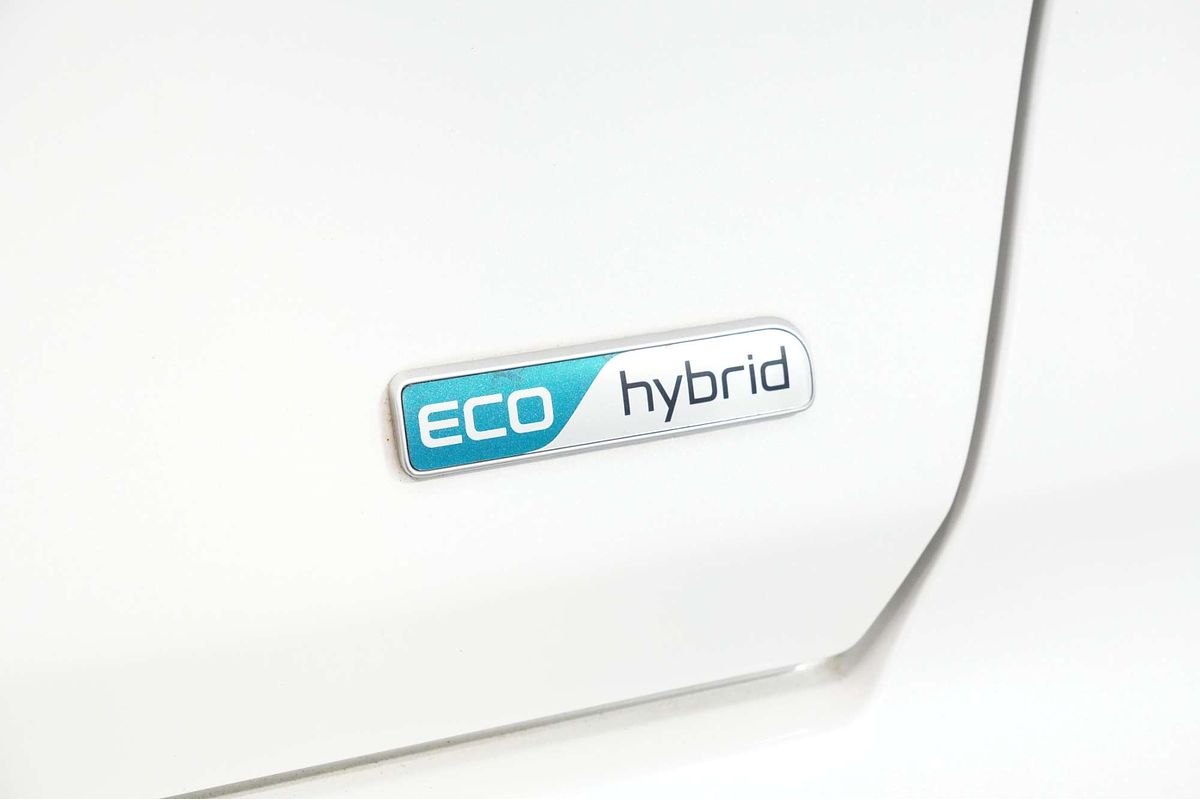 2021 Kia Niro Hybrid Sport DE