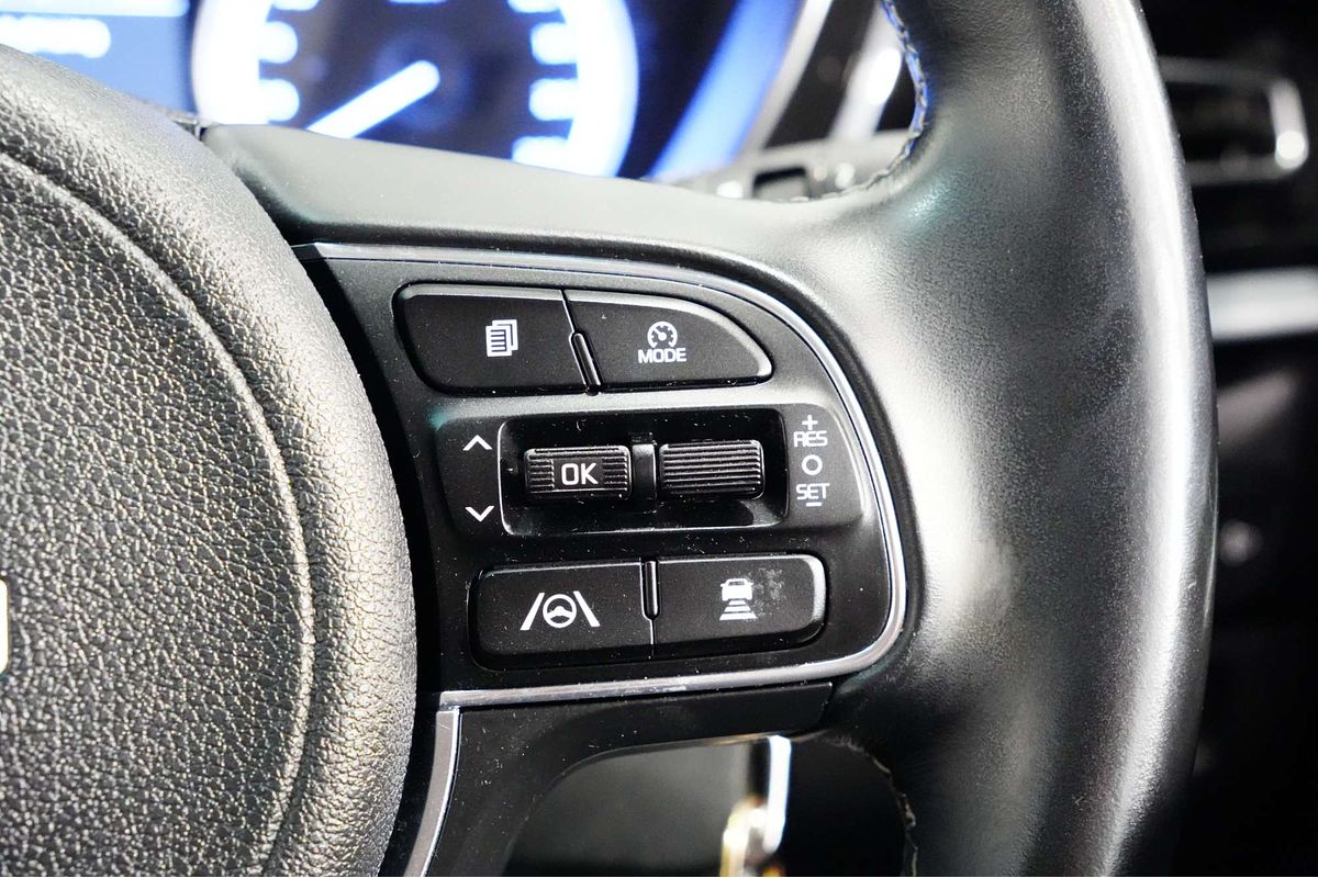 2021 Kia Niro Hybrid Sport DE