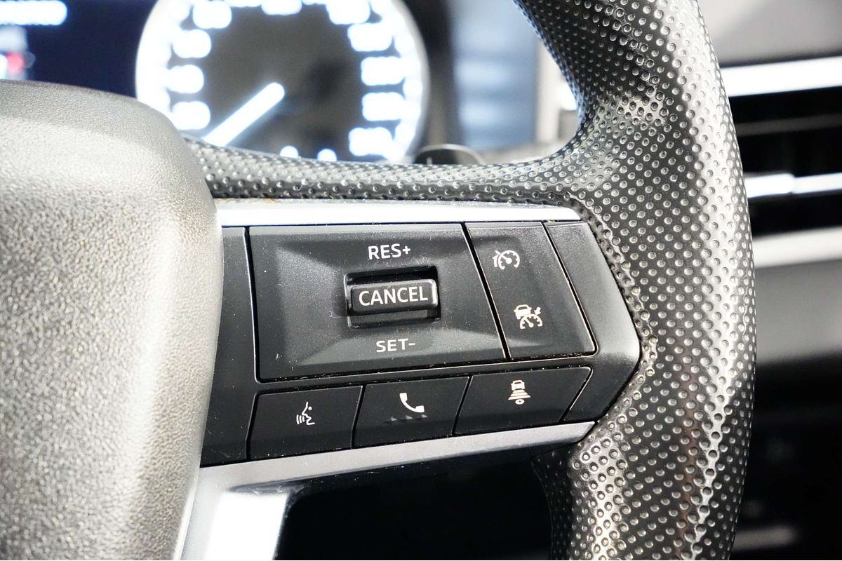 2022 Mitsubishi Outlander ES ZM