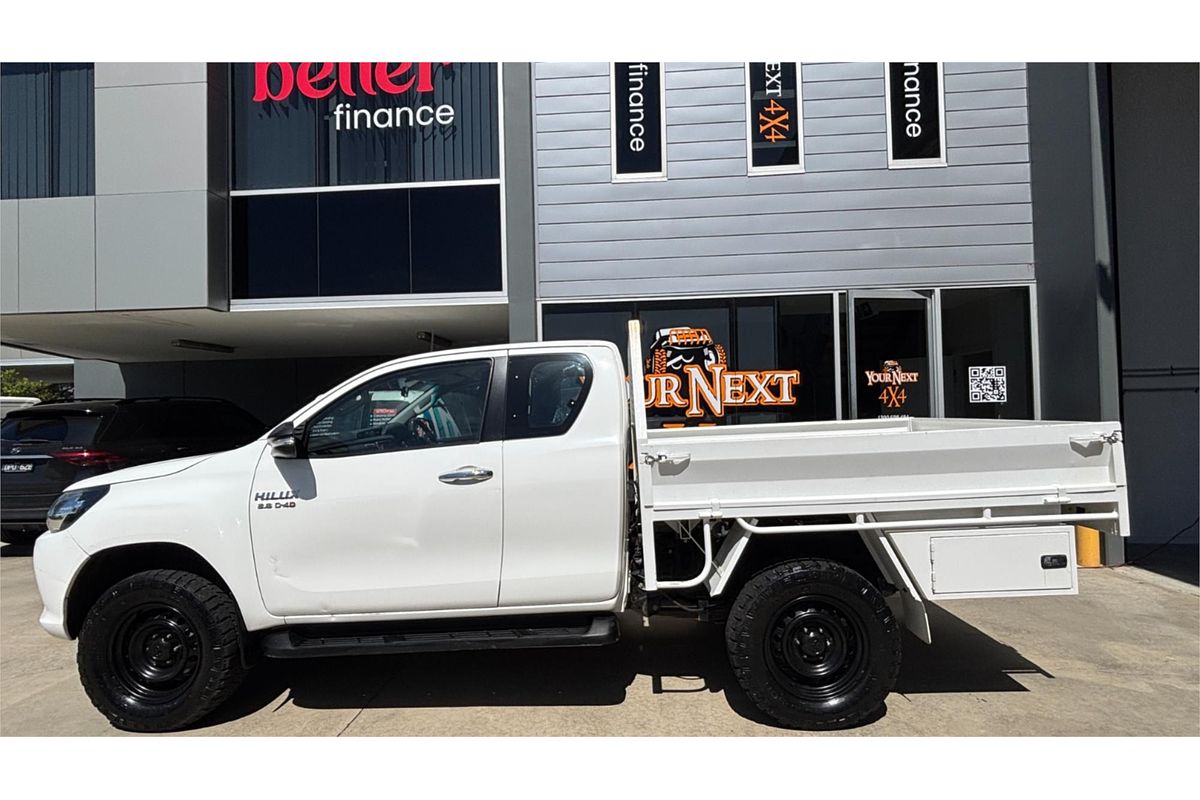 2016 Toyota Hilux SR GUN126R 4X4