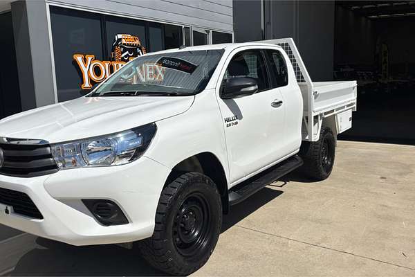 2016 Toyota Hilux SR GUN126R 4X4
