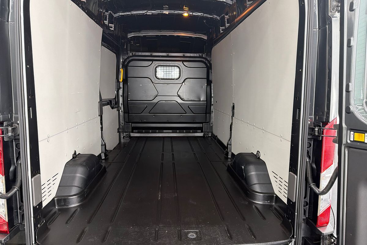 2023 Ford Transit 350L VO LWB Mid Roof