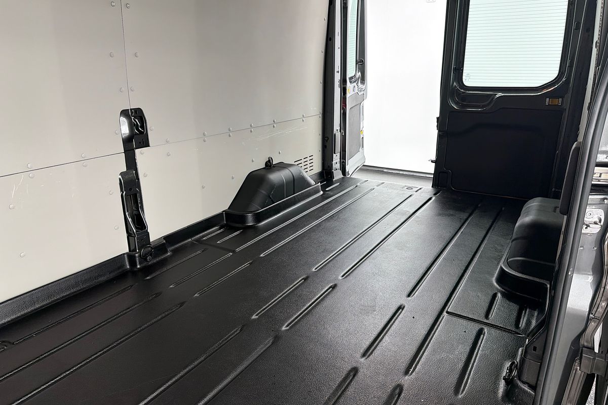 2023 Ford Transit 350L VO LWB Mid Roof