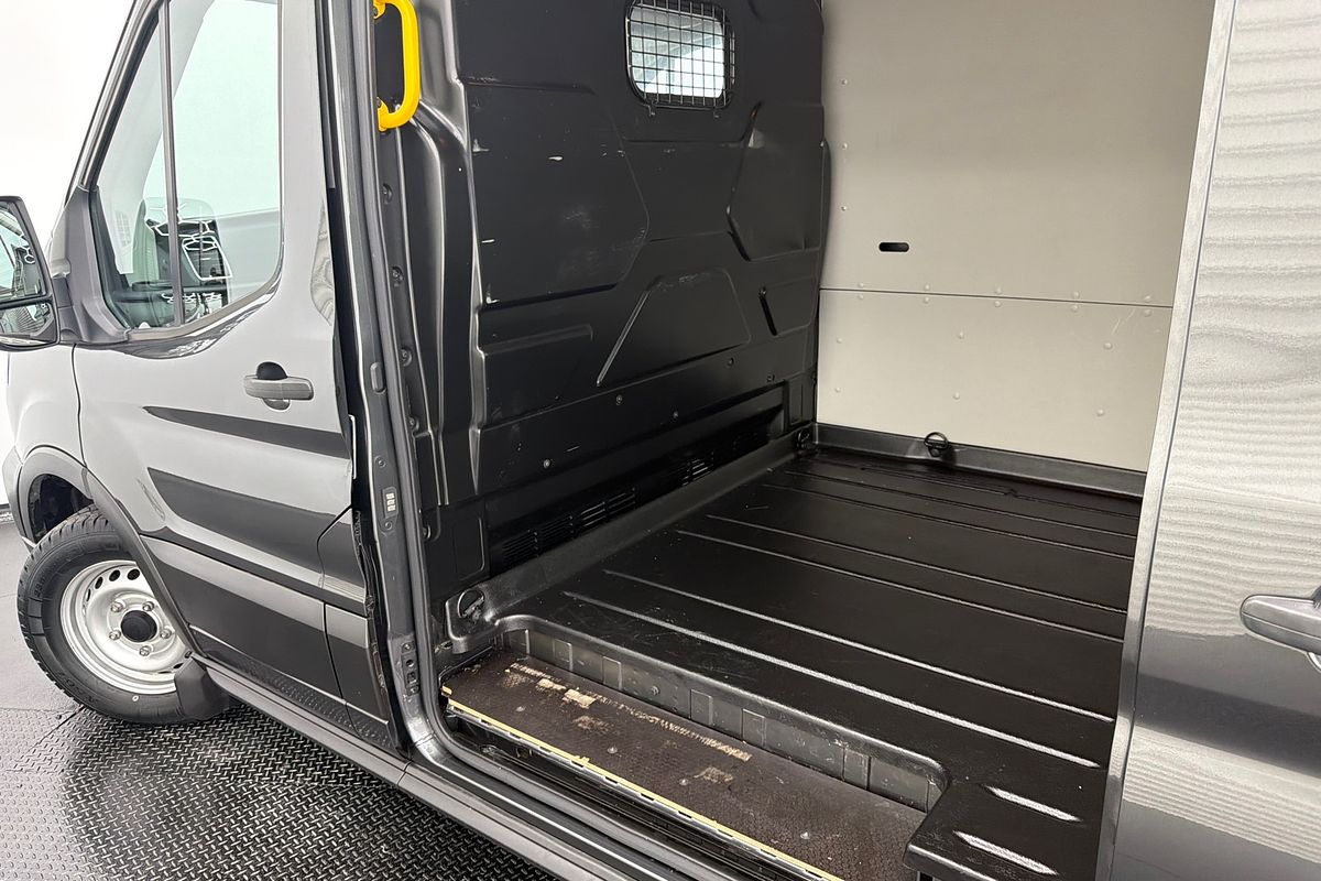 2023 Ford Transit 350L VO LWB Mid Roof