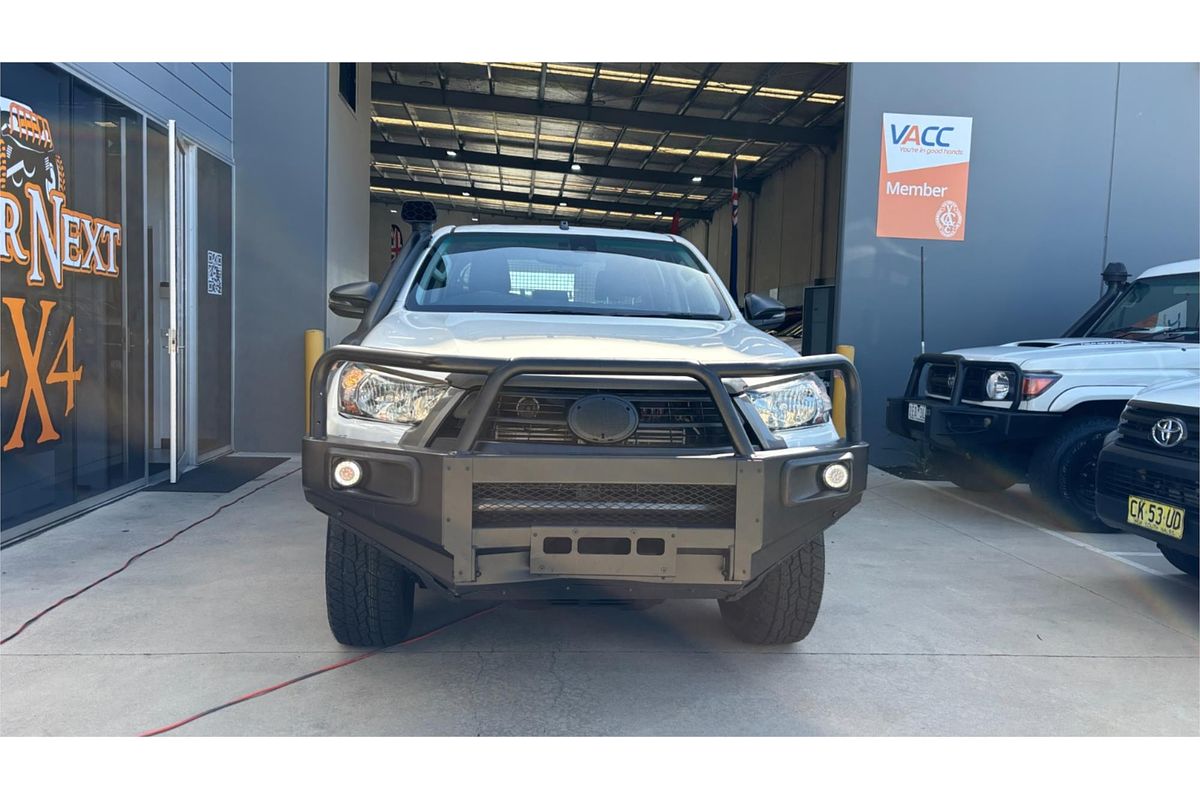 2021 Toyota Hilux SR GUN126R 4X4