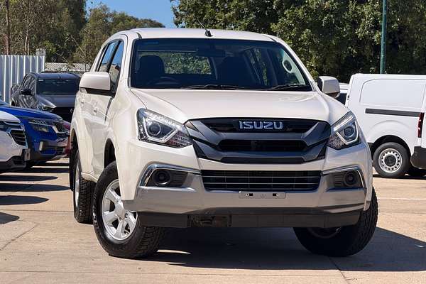 2019 Isuzu MU-X LS-M