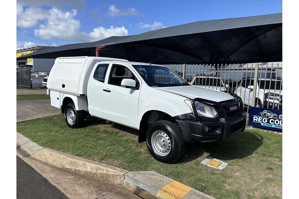 2018 Isuzu D-MAX SX 4X4